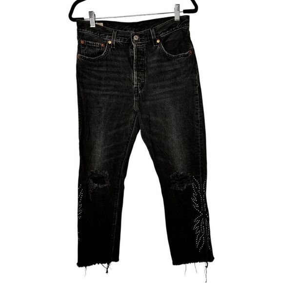 Levi's 501 Premium Denim Size 29x26 Cropped Studded Artsy Art to wear Western - Picture 1 of 12
